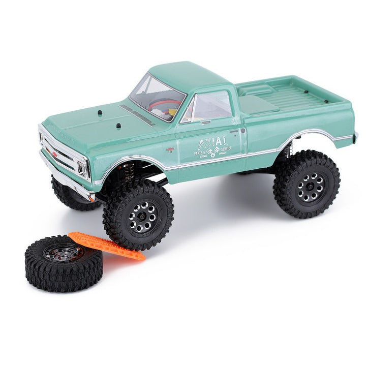 a scx24 green Chevrolet