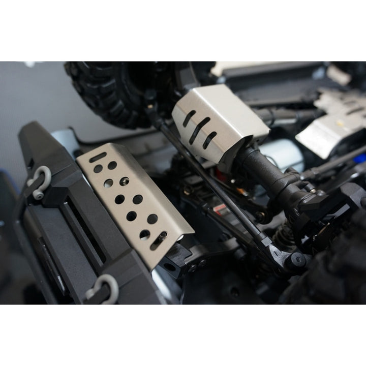 Stainless Steel Axle Protector on rc car